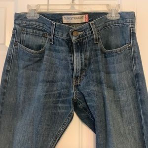 Mens Slim Straight Levis size 32x34